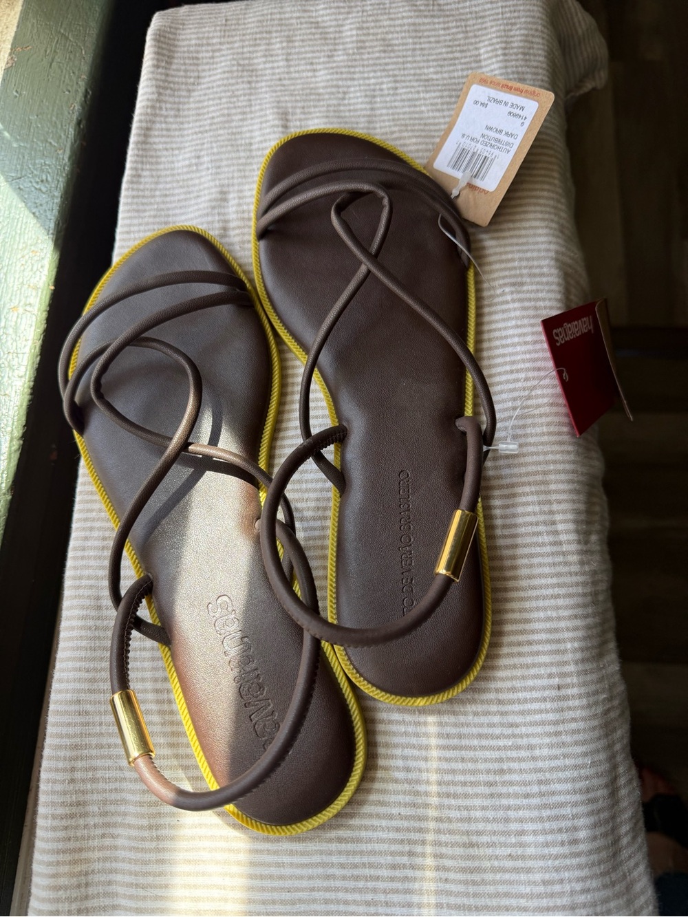 Havaianas Brown Strappy Sandals with Yellow Edge - Picture 6 of 12